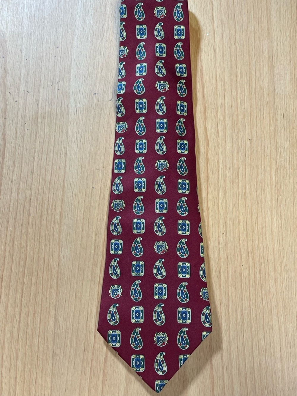 Vintage Tommy Hilfiger Burgundy Navy Geometric Medallions 100% Silk Tie Made USA